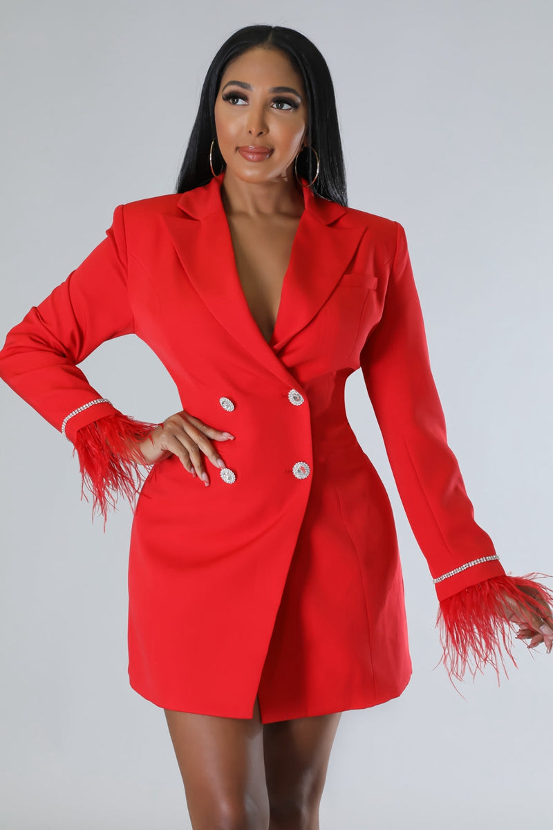 Dulcira | White Blazer Dress with Feathered Sleeves