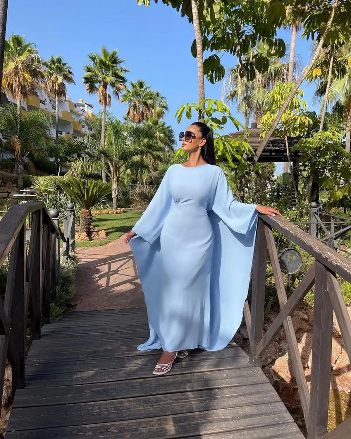 Dulcira | Elegant Maxi Dress with Round Neckline & Wide Sleeves – Women's Evening Dress with High Waist Long Dress for Festive Occasions