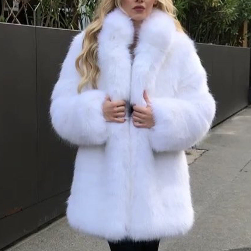 Dulcira | Ladies Luxurious Faux Fur Coat with Voluminous Sleeves