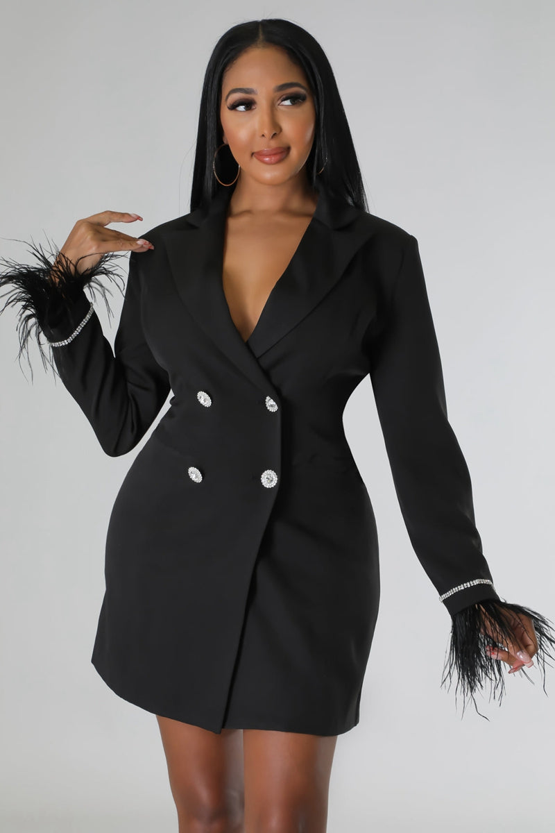 Dulcira | White Blazer Dress with Feathered Sleeves