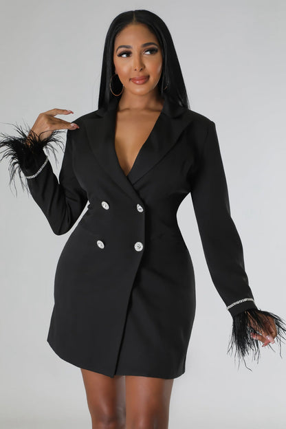 Dulcira | White Blazer Dress with Feathered Sleeves