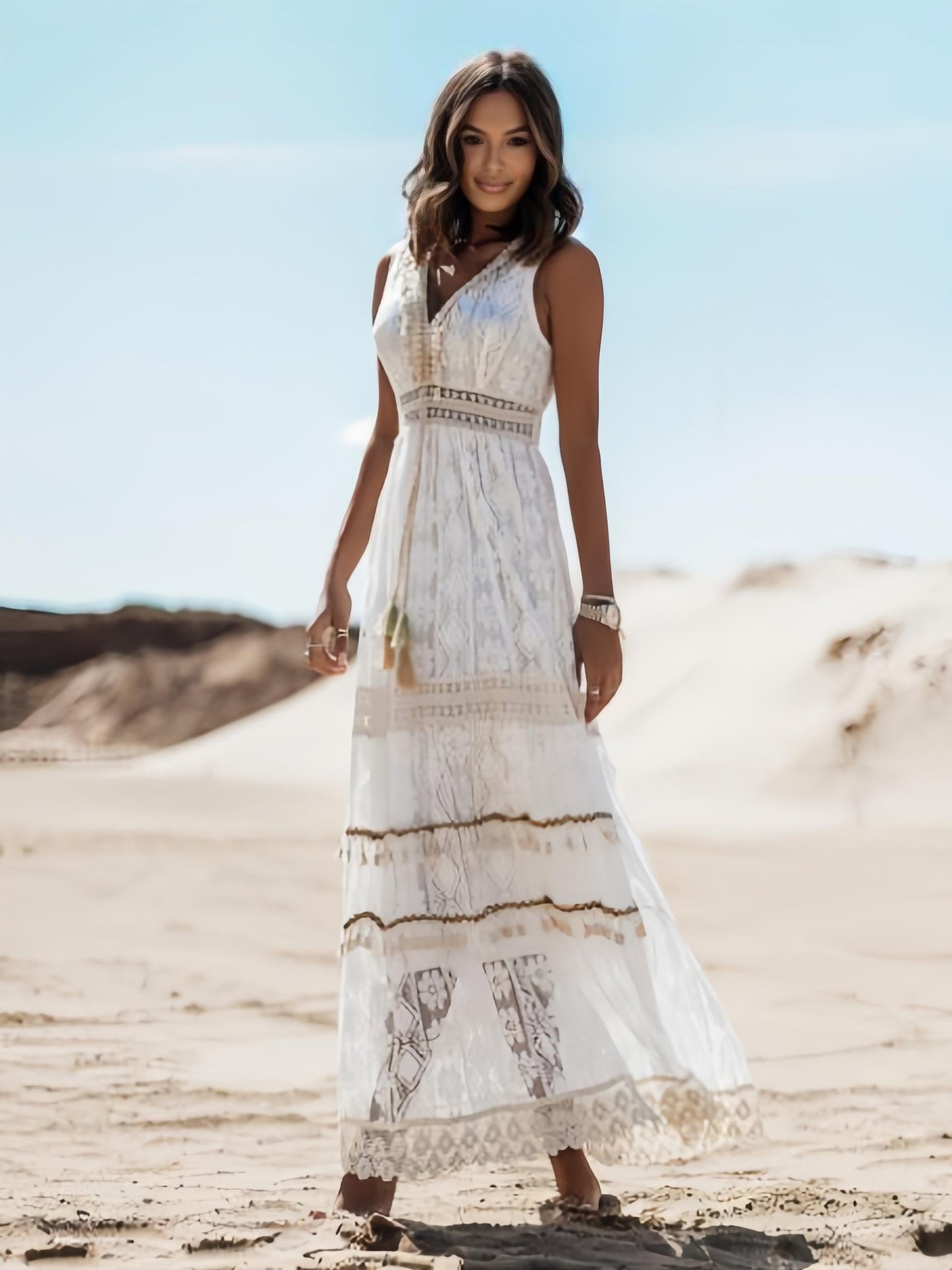 Dulcira | Summery Maxi Dress In Boho Style with Lace & Slit