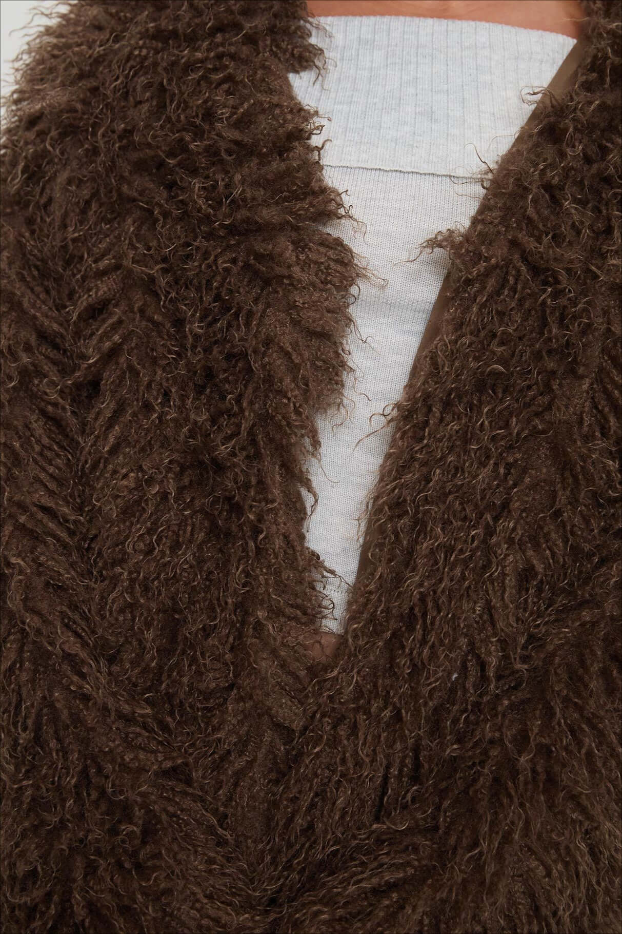 Dulcira | Fluffy Brown Faux Fur Oversized Jacket