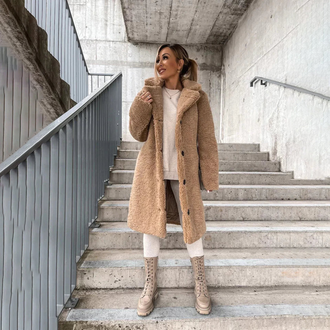 Dulcira | Luxurious Plush Winter Jacket for Women