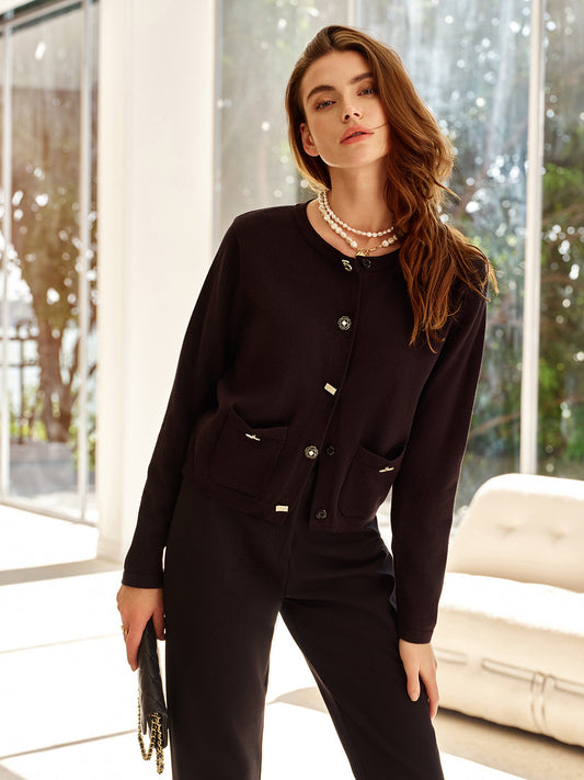 Dulcira | Cardigan with Decorative Buttons and Pockets Round Neck Elegant and Classic