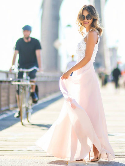 Dulcira | Long Bridesmaid Dress Lace Chiffon Fluid Round Neck Sleeveless Elegant Pink and White