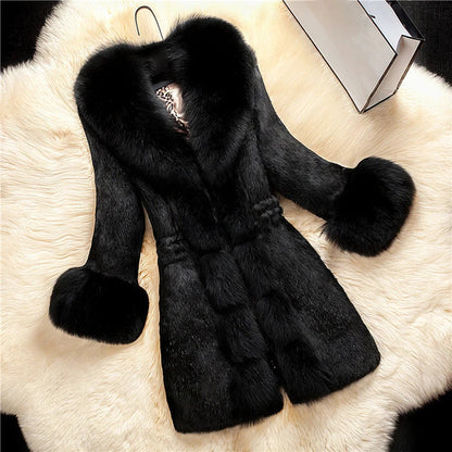 Dulcira | Winter Long with Contrast Collar for Women Ideal for The Cold Season