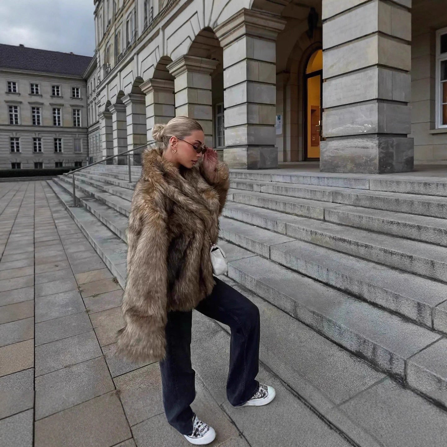 Women Luxury Faux Fur Jacket