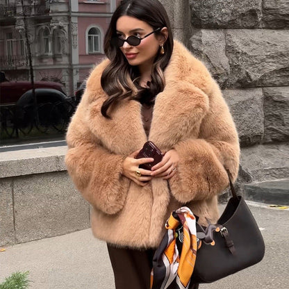 Dulcira | Ladies Fur Coat with Oversized Cut and Soft Lining