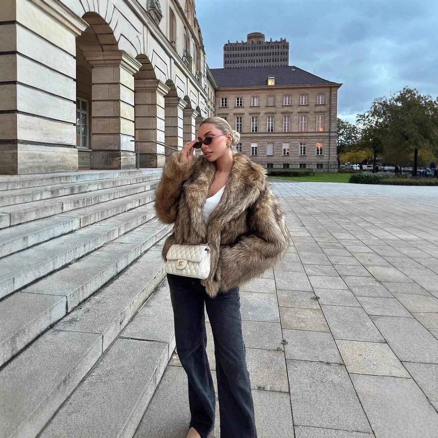 Women Luxury Faux Fur Jacket