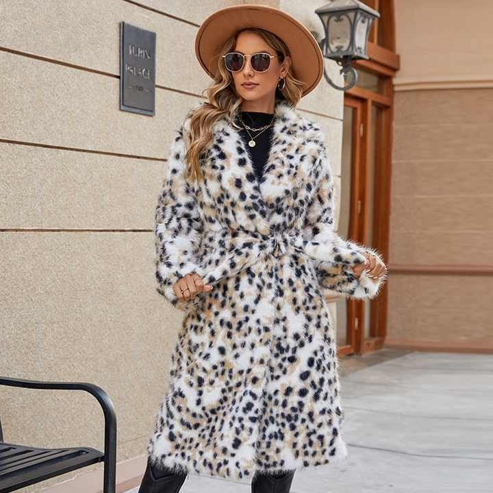 Women's Cozy Leo Coat with Belt and Collar