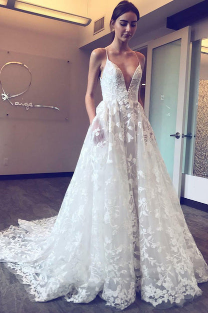 Ladies Wedding Dress with Deep V-Neck and Delicate Lace Dulcira