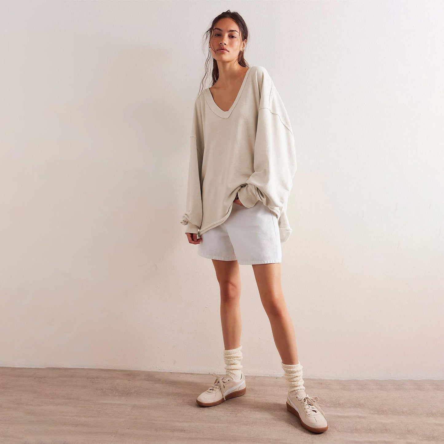Dulcira | Women's Oversized V-Neck Sweatshirt with Casual Fit