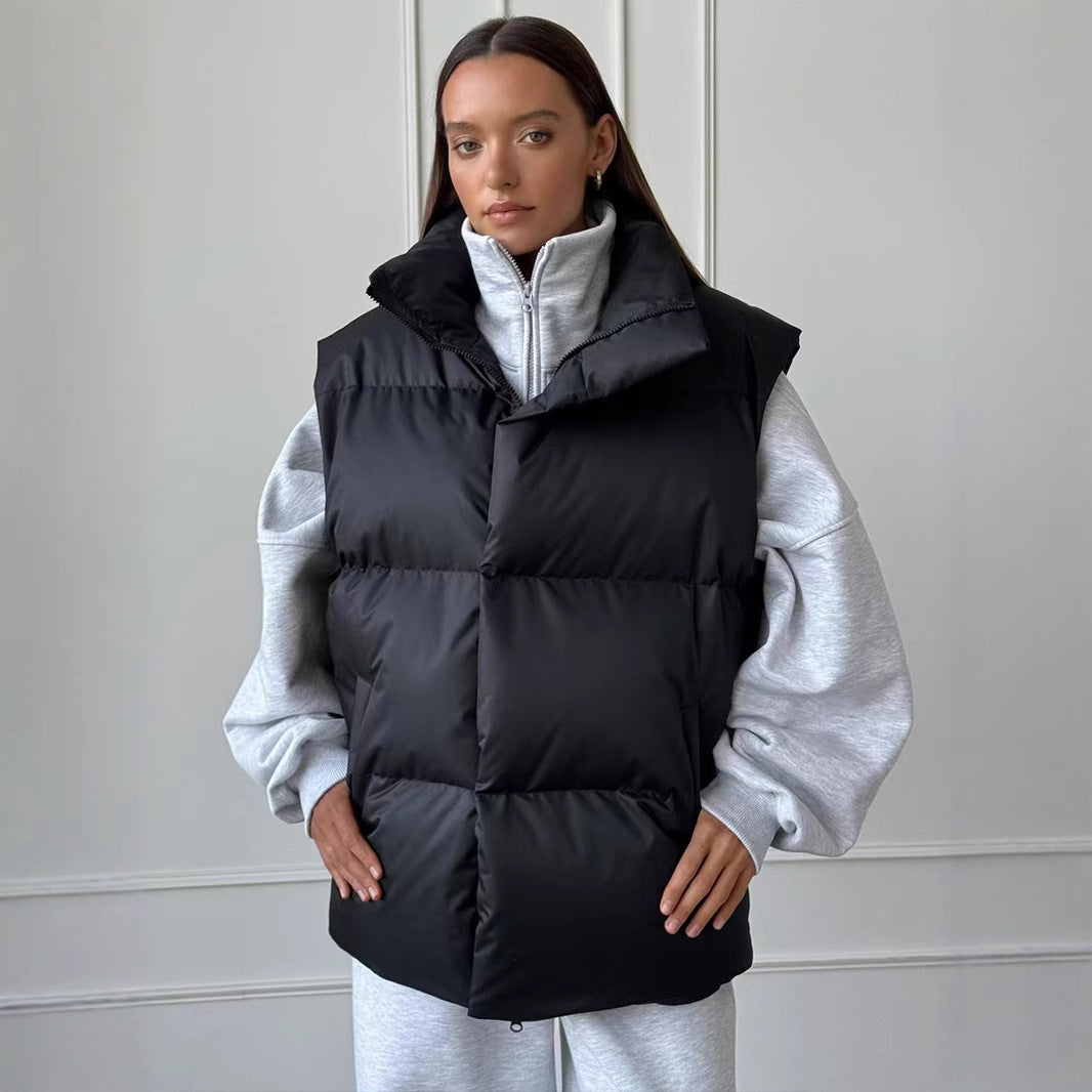 Dulcira | Women's quilted vest with high collar and pockets