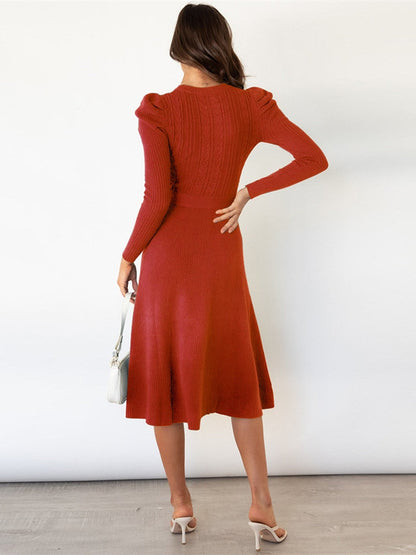 Dulcira | Knitted Midi Dress with Round Neckline