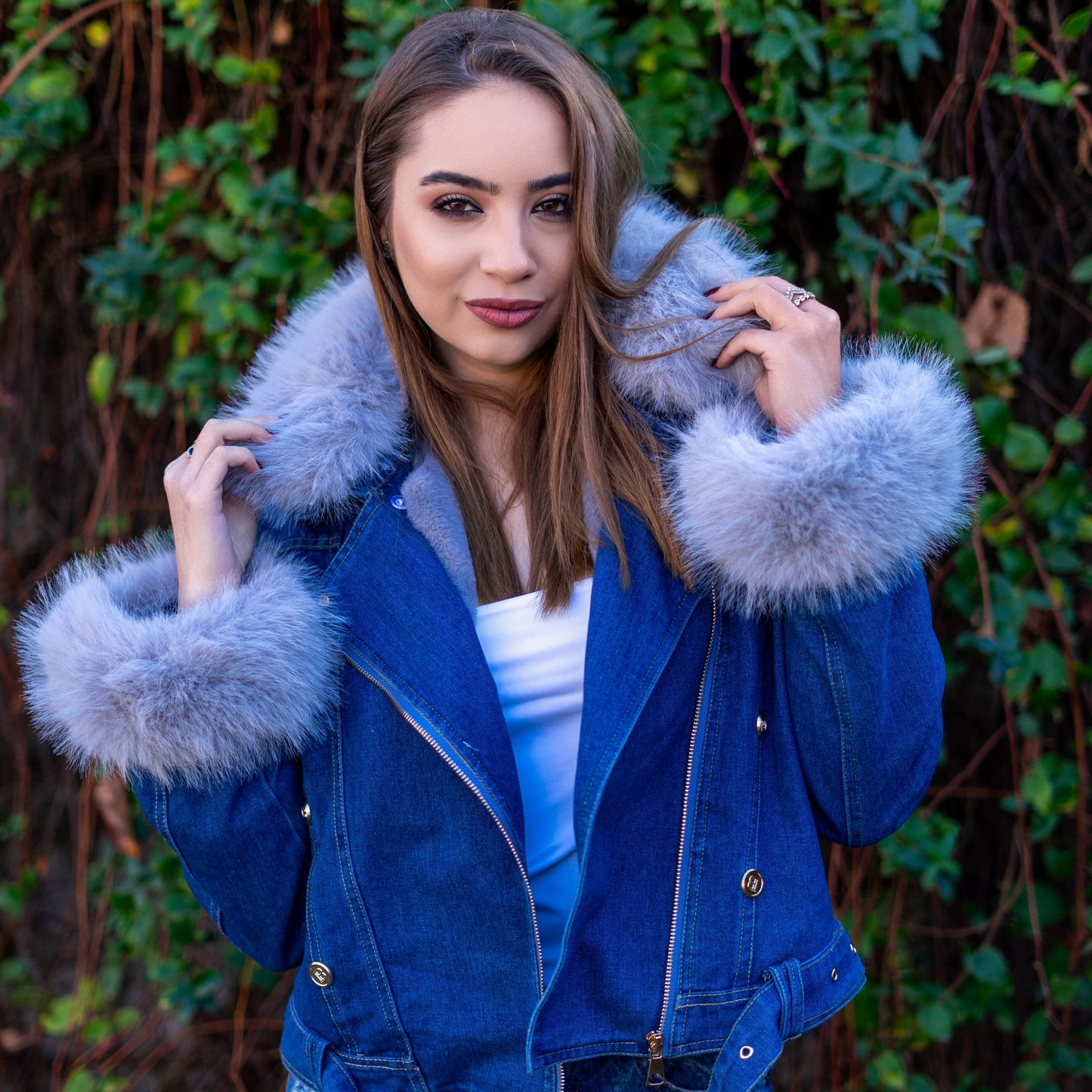 Dulcira | Denim Jacket with Faux Fur Collar