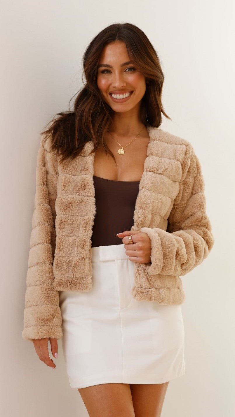 Dulcira | Luxurious Women's Crop Jacket